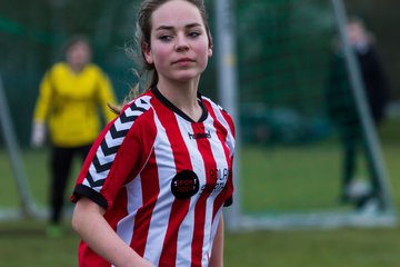 Bild 191 - C-Juniorinnen FSG-BraWie 08 - TuS Tensfeld : Ergebnis: 0:8